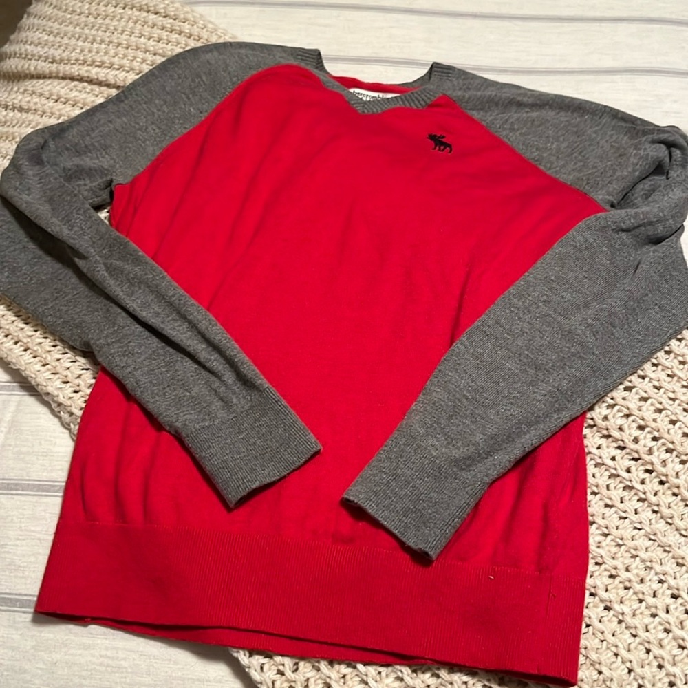 Abercrombie Kids sweater
